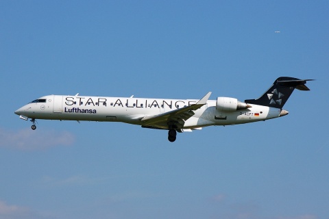 D-ACPT - CRJ-701ER - Lufthansa Cityline - BRU - 20-04-2007