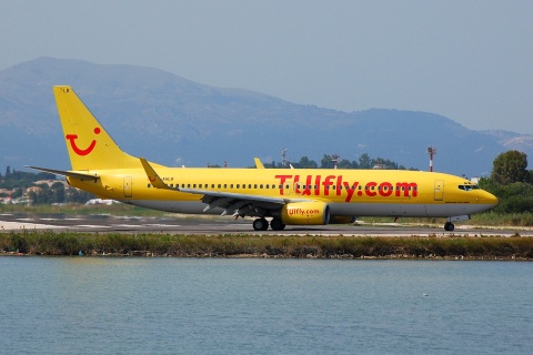D-AHLR - 737-8K5(WL) - TUIfly - CFU - 26-06-2007