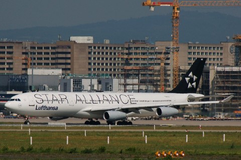 D-AIGC - A340-311 - Lufthansa - FRA - 22-05-2007