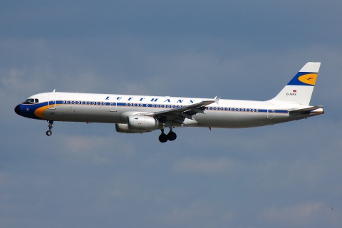 D-AIRX - A321-131 - Lufthansa - FRA - 08-07-2007