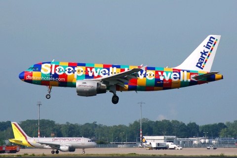 D-AKNF - A319-112 - Germanwings - CGN - 18-05-2007