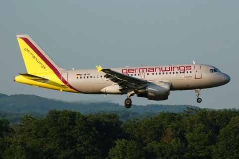 D-AKNG - A319-112 - Germanwings - CGN - 18-05-2007