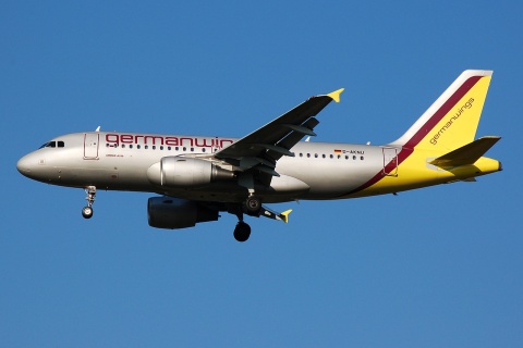 D-AKNU - A319-112 - Germanwings - VIE - 10-08-2007