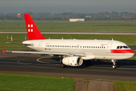 D-APAC - A319-132LR - PrivatAir - DUS - 05-10-2007b