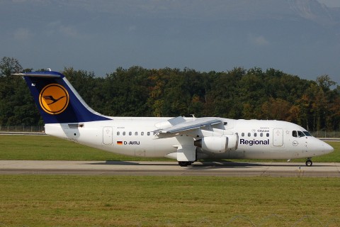 D-AVRJ - RJ85 - Lufthansa Cityline - GVA - 02-10-2007