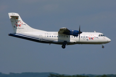 D-BJJJ - ATR 42-300 - European Air Express - CGN - 18-05-2007