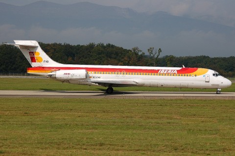 EC-FHD - MD-87 - Iberia - GVA - 02-10-2007
