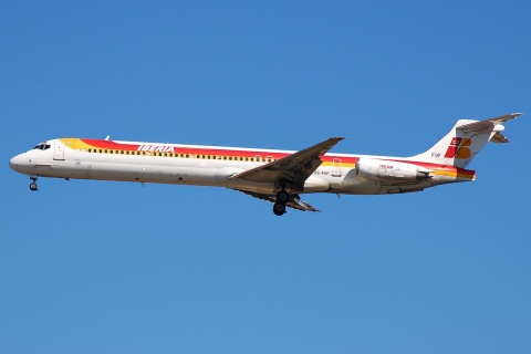 EC-FOF - MD-88 - Iberia - MAD - 09-10-2007