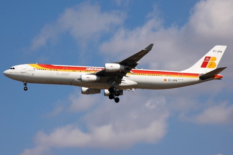 EC-GPB - A340-313 - Audeli Air Express - MAD - 08-10-2007