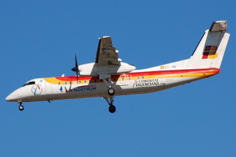 EC-IIB - DHC-8-315 - Iberia Regional - MAD - 09-10-2007