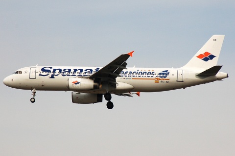 EC-IIZ - A320-232 - Spanair - MAD - 07-10-2007