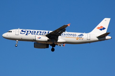 EC-IIZ - A320-232 - Spanair - MAD - 09-10-2007