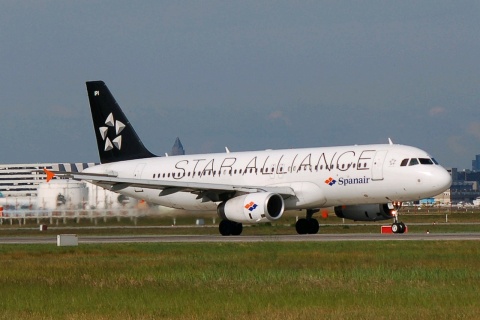 EC-IPI - A320-232 - Spanair - FRA - 20-05-2007b