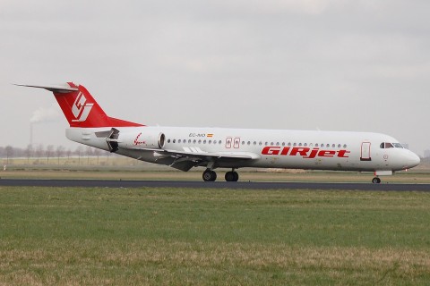 EC-IVO - Fokker 100 - Girjet - AMS - 10-03-2007