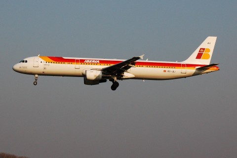 EC-JLI - A321-211 - Iberia - BRU - 27-03-2007