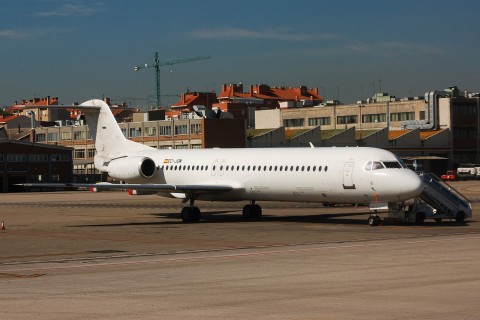 EC-JOM - Fokker 100 - Gir Jet - MAD - 10-10-2007