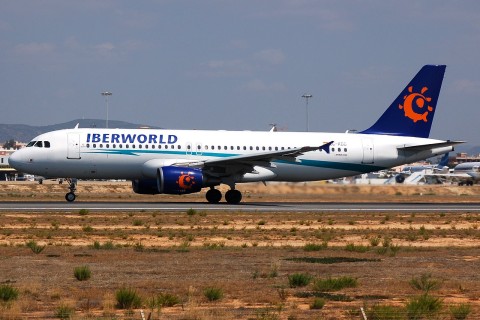 EC-KDD - A320-214 - Iberworld - FAO - 30-08-2007