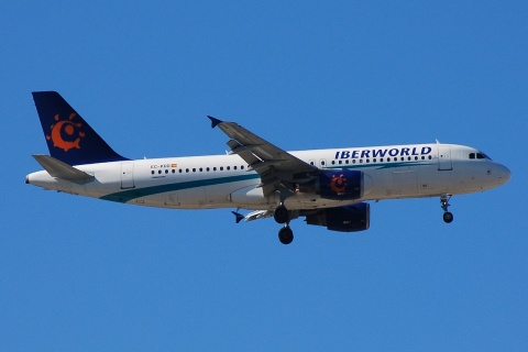 EC-KDD - A320-214 - Iberworld - MAD - 09-10-2007