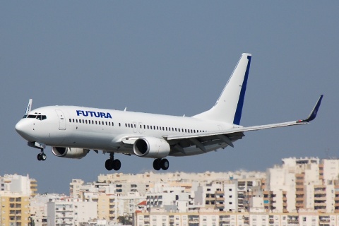 EC-KIN - 737-86N(WL) - Futura International Airways - FAO - 02-09-2007