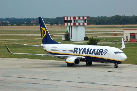 EI-DAR - 737-8AS(WL) - Ryanair - BTS - 10-08-2007