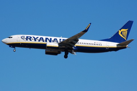 EI-DAZ - 737-8AS(WL) - Ryanair - MAD - 09-10-2007