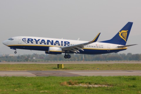 EI-DCS - 737-8AS(WL) - Ryanair - BGY - 25-09-2007