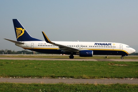 EI-DCY - 737-8AS(WL) - Ryanair - BGY - 25-09-2007b