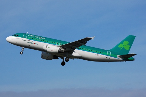 EI-DET - A320-214 - Aer Lingus - AMS - 10-03-2007b