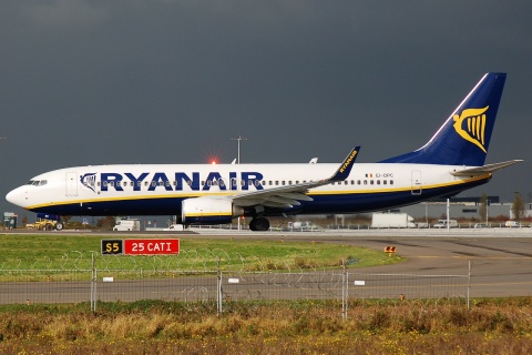EI-DPC - 737-8AS(WL) - Ryanair - CRL - 18-10-2007