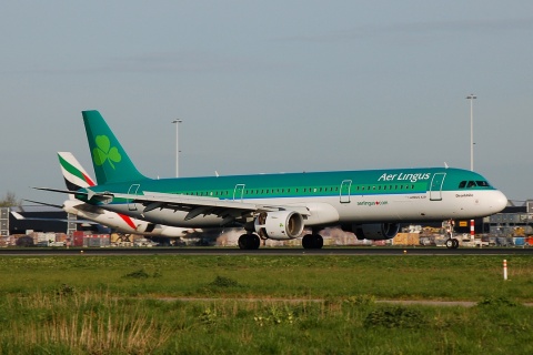 EI-DPH - A321-211 - Aer Lingus - AMS - 21-04-2007