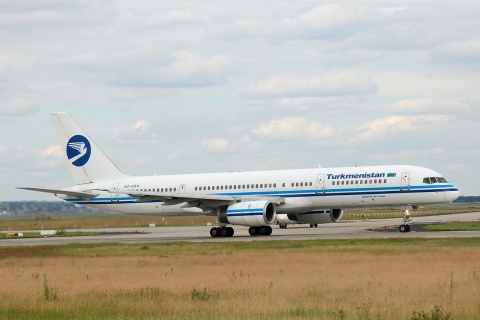 EZ-A011 - 757-22K - Turkmenistan Airlines - FRA - 07-07-2007