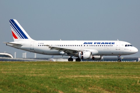 F-GFKE - A320-111 - Air France - CDG - 04-08-2007