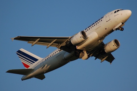 F-GRHI - A319-111 - Air France - ORY - 09-04-2007