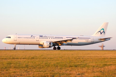 F-GYAP - A321-111 - Air Mediterranee - CDG - 04-08-2007