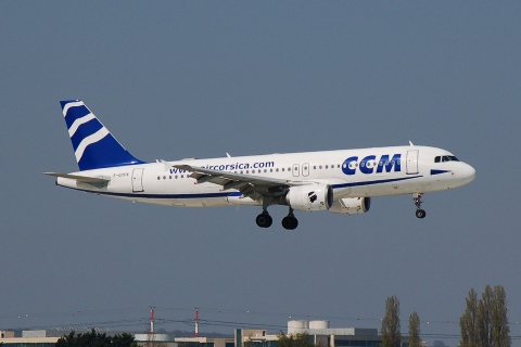 F-GYFK - A320-214 - CCM Airlines - ORY - 09-04-2007