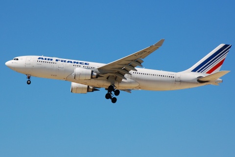 F-GZCB - A330-203 - Air France - CDG - 05-08-2007