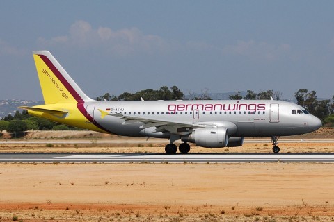 G-AKNU - A319-111 - Germanwings - FAO - 01-09-2007