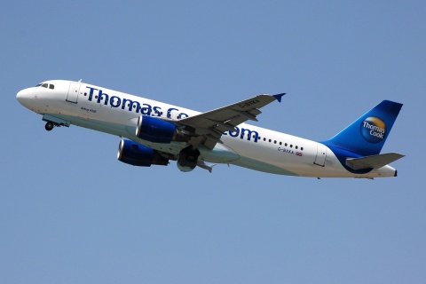 G-BXKA - A320-214 - Thomas Cook Airlines - CFU - 25-06-2007b