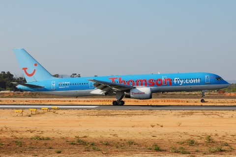 G-BYAD - 757-204 - Thomsonfly - FAO - 01-09-2007