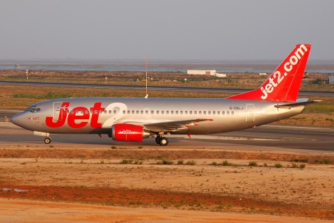 G-CELJ - 737-330 - Jet2 - FAO - 01-09-2007