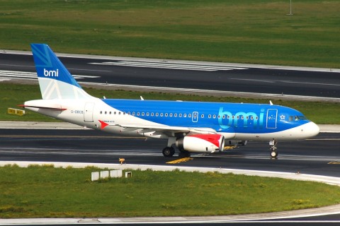 G-DBCB - A319-131 - bmi British Midland - BRU - 16-08-2007