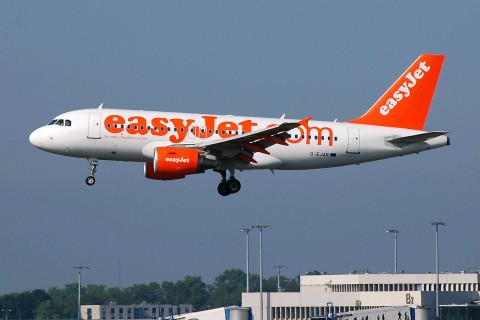 G-EJAR - A319-111 - easyJet - CGN - 18-05-2007