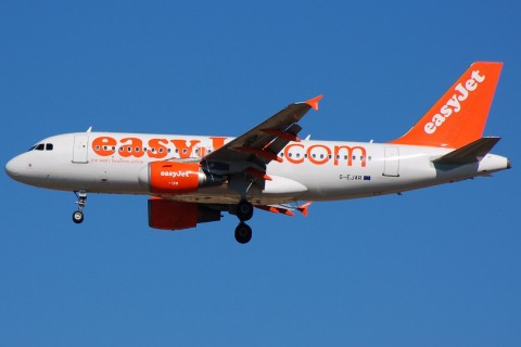 G-EJAR - A319-111 - easyJet - MAD - 09-10-2007
