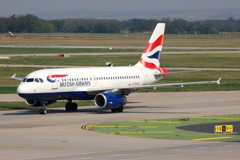 G-EUPZ - A319-131 - British Airways - BUD - 28-08-2007