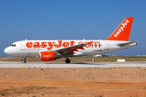 G-EZBG - A319-111 - easyJet - FAO - 31-08-2007