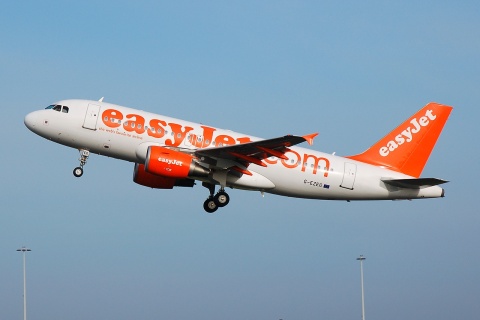 G-EZEG - A319-111 - easyJet - AMS - 10-03-2007