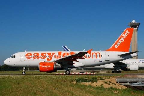 G-EZEO - A319-111 - easyJet - CDG - 05-08-2007