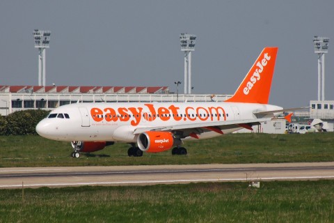G-EZIC - A319-111 - easyJet - ORY - 09-04-2007