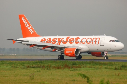 G-EZII - A319-111 - easyJet - AMS - 12-08-2007
