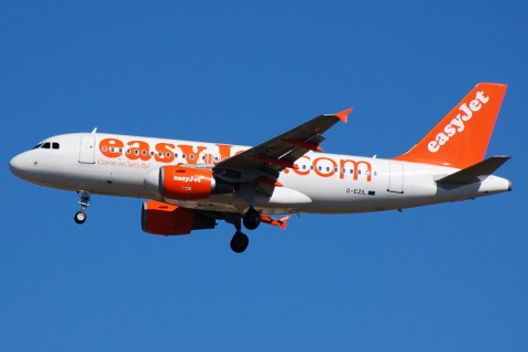 G-EZIL - A319-111 - easyJet - MAD - 09-10-2007